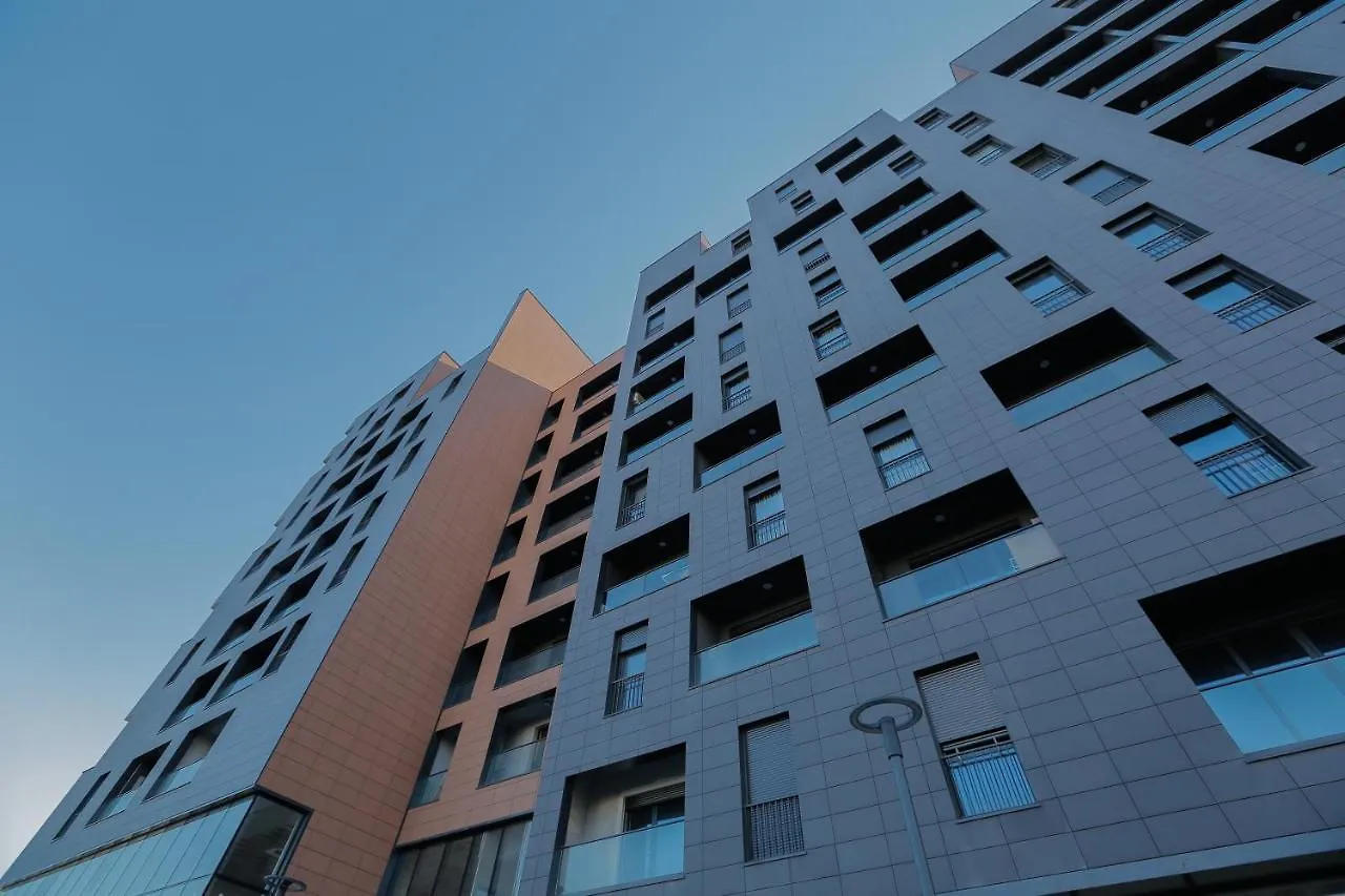 Miku Apartment - Vibrant 1Bd Apartment At Olympic Residence Tirana 0*,